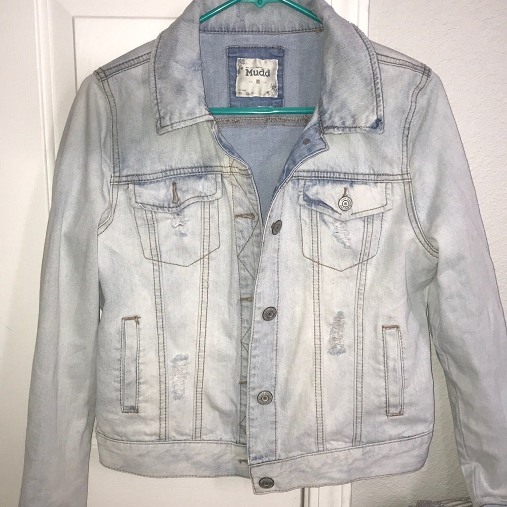 Light washed jean jacket